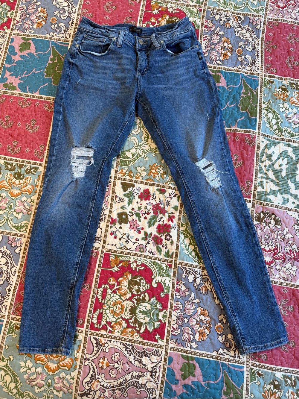 Silver Jeans Co. Girlfriend Distressed Ripped Knee Denim Jeans W30 L29